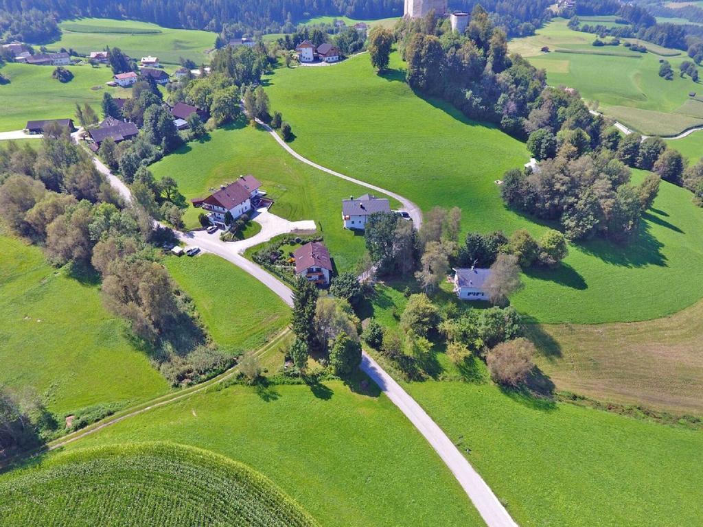 سان لورينزو دي سيباتو Ferienwohnungen Schlosshausl المظهر الخارجي الصورة